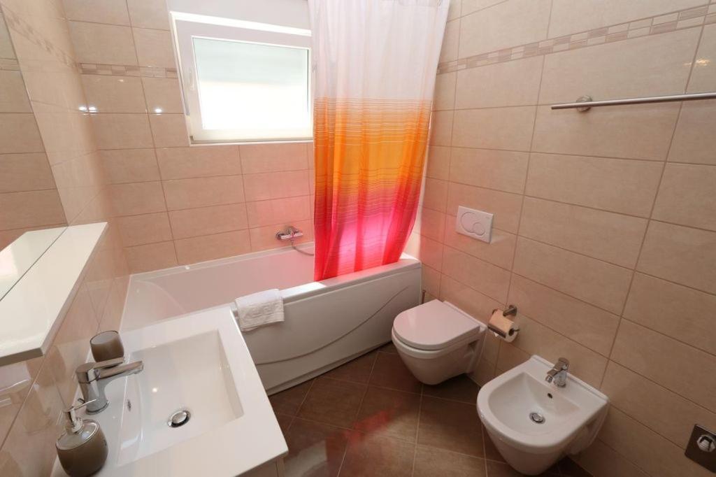 Guesthouse メドゥリン エクステリア 写真